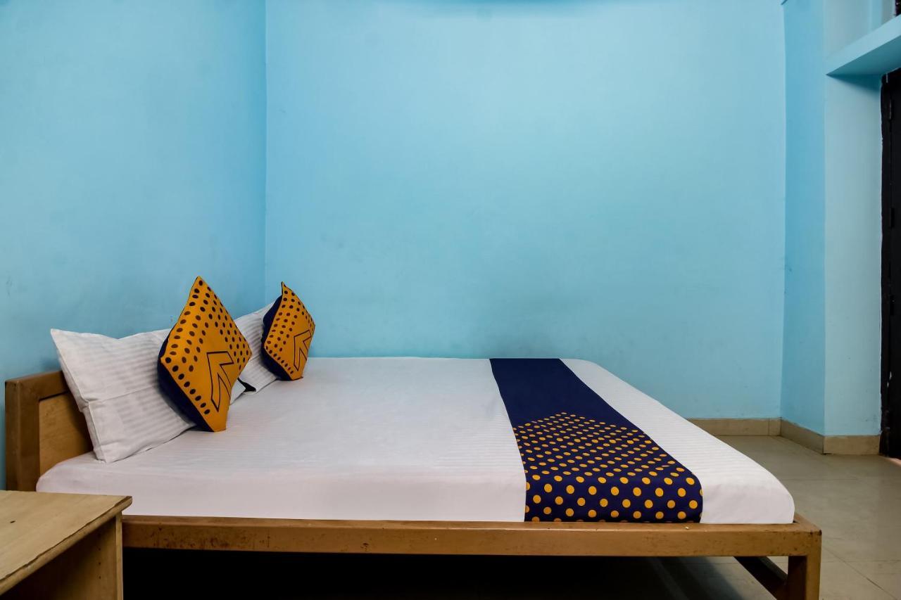 Spot On 40972 Hotel Gurubaksh Rāmpur Exterior foto